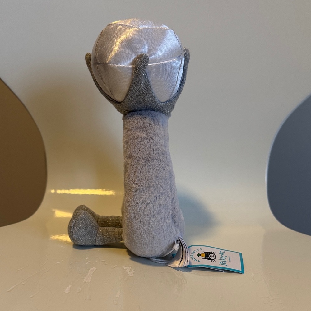 Jellycat Amuseables Diamond Ring Plush - Picture 5 of 10
